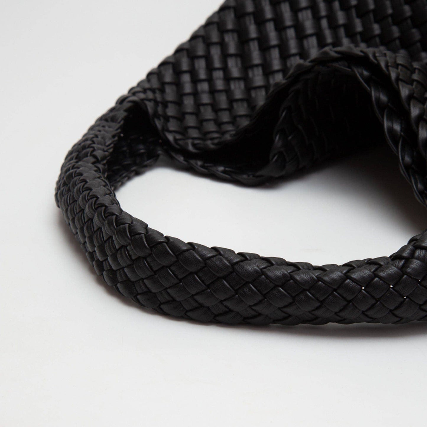 Tiara Woven Hobo Tote Bag With Pouch | Gray