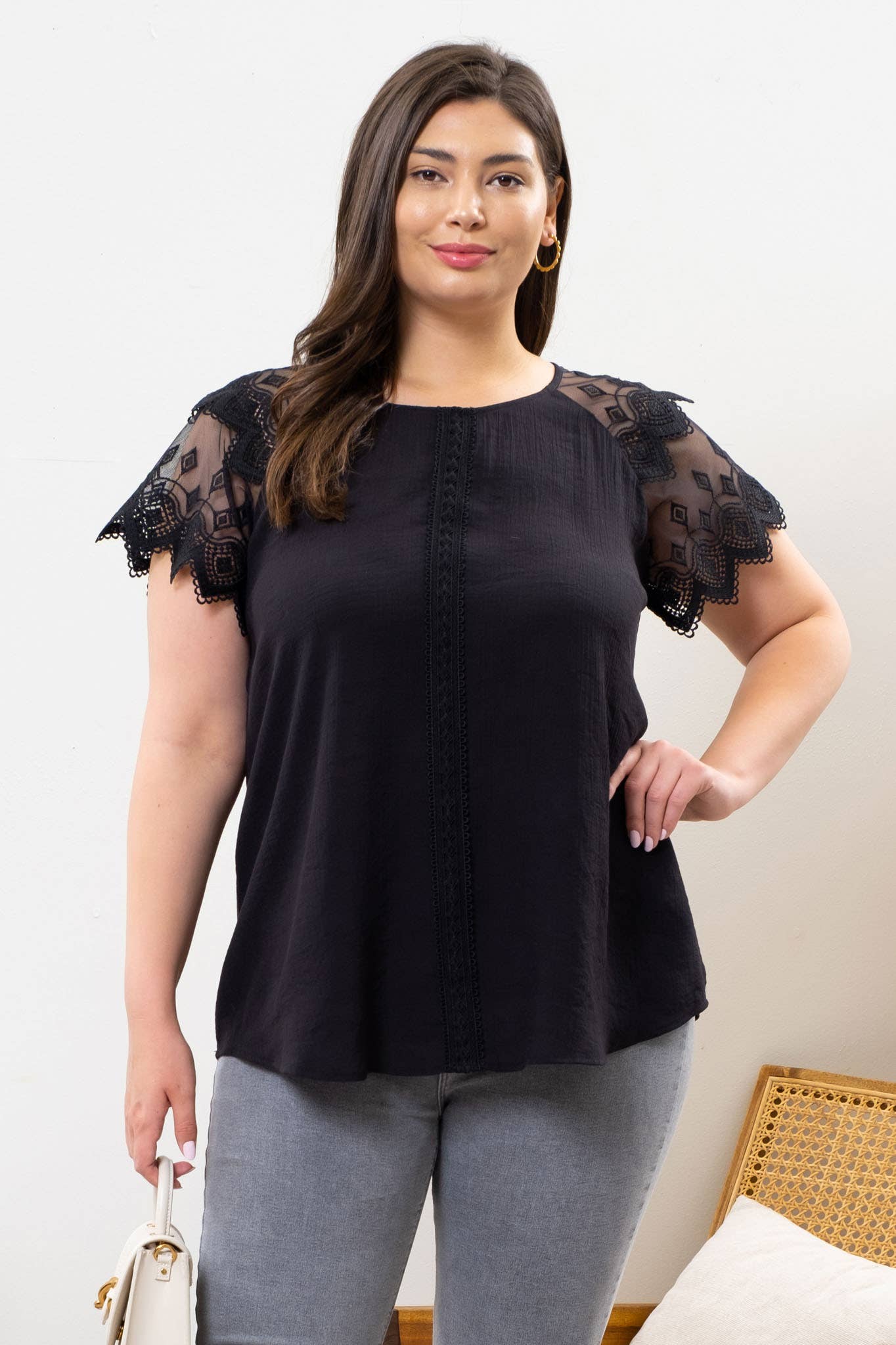 Lacey Shortsleeve Top - Black