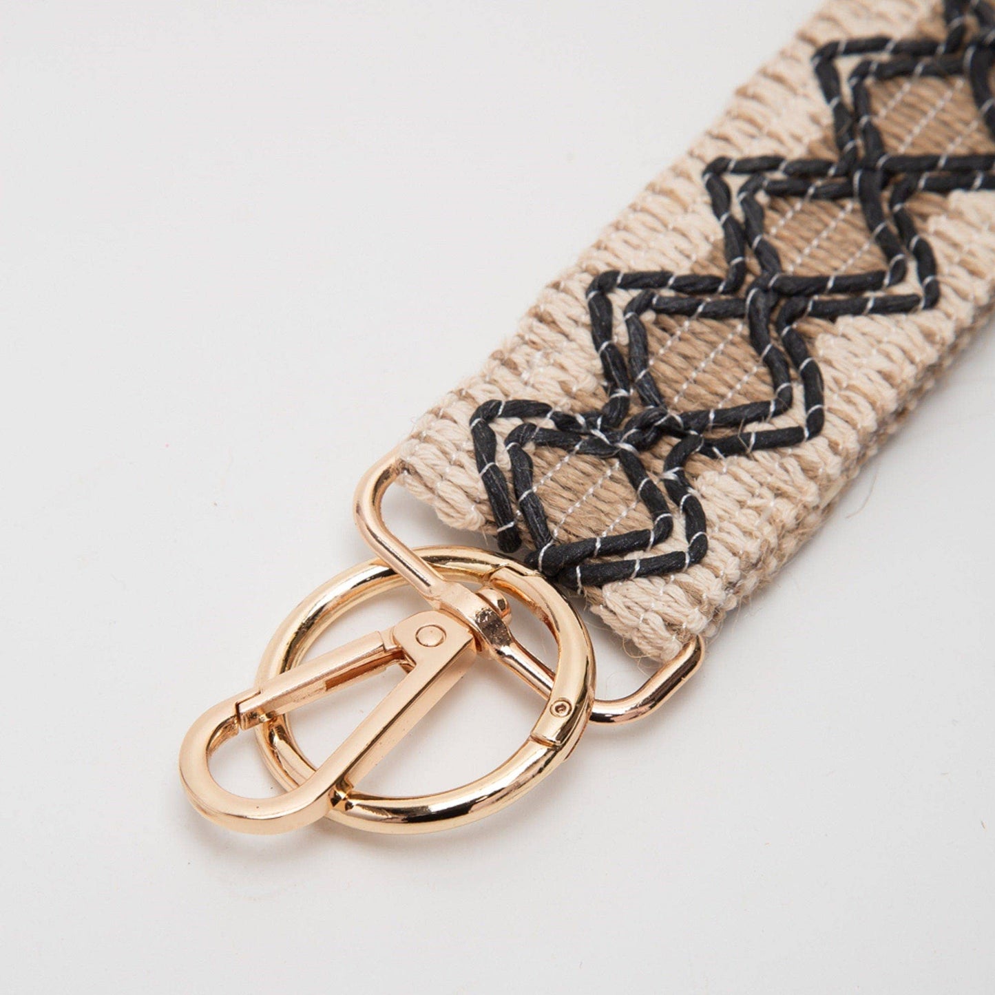 Wave Pattern Straw Wristband/Key Chain | Beige Fuchsia