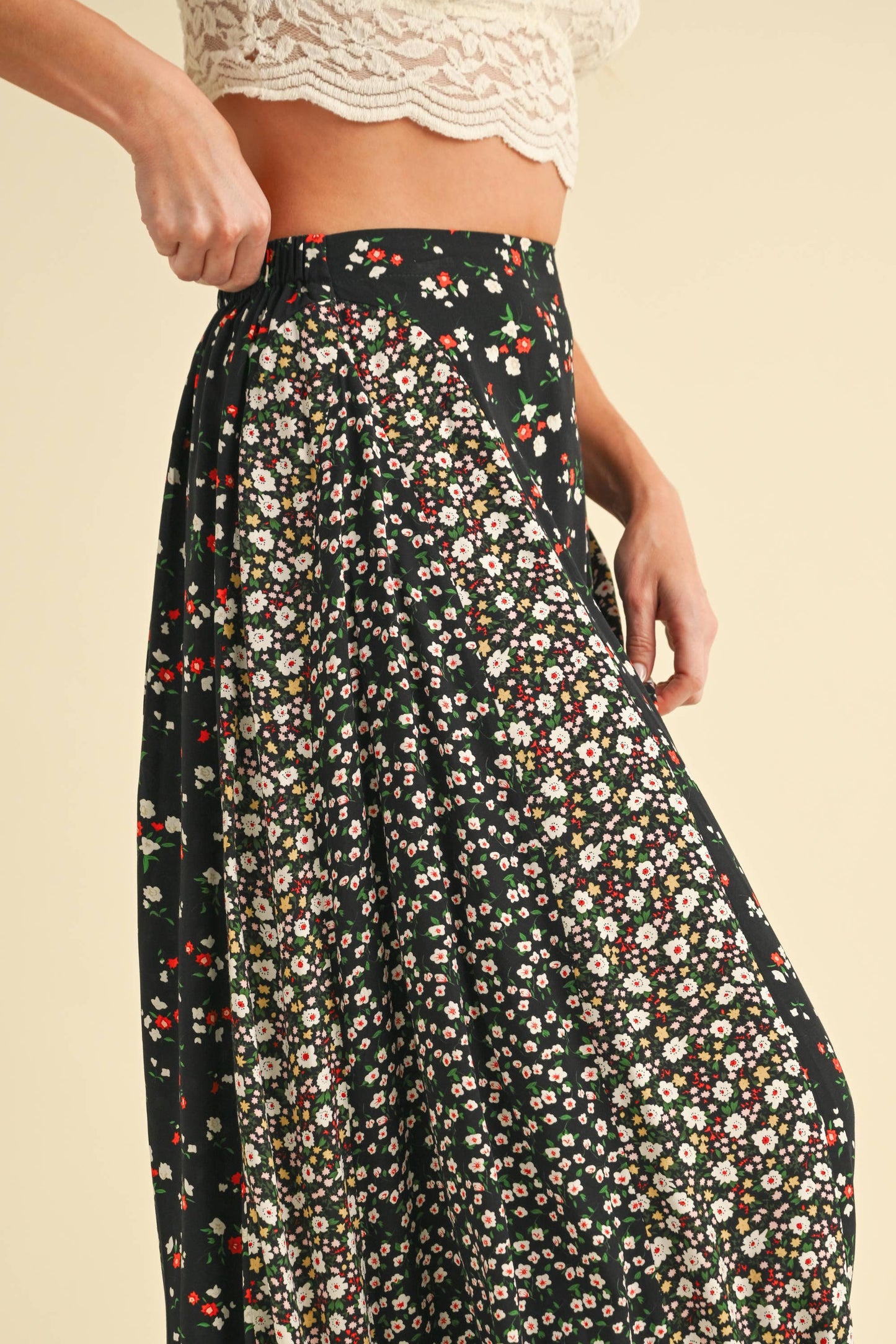 Melanie Skirt | Black Floral