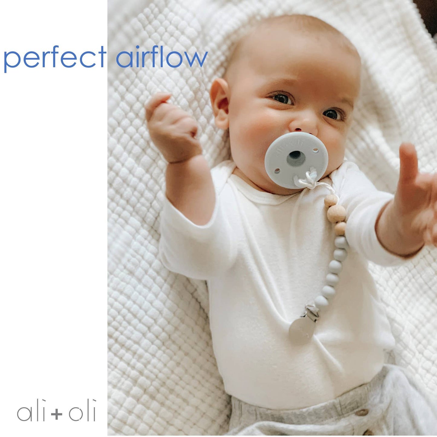 Pacifier Set Round | Iron + Sky