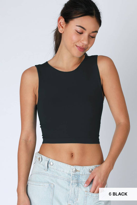 Clean Line Crew Neck Crop Top | Black