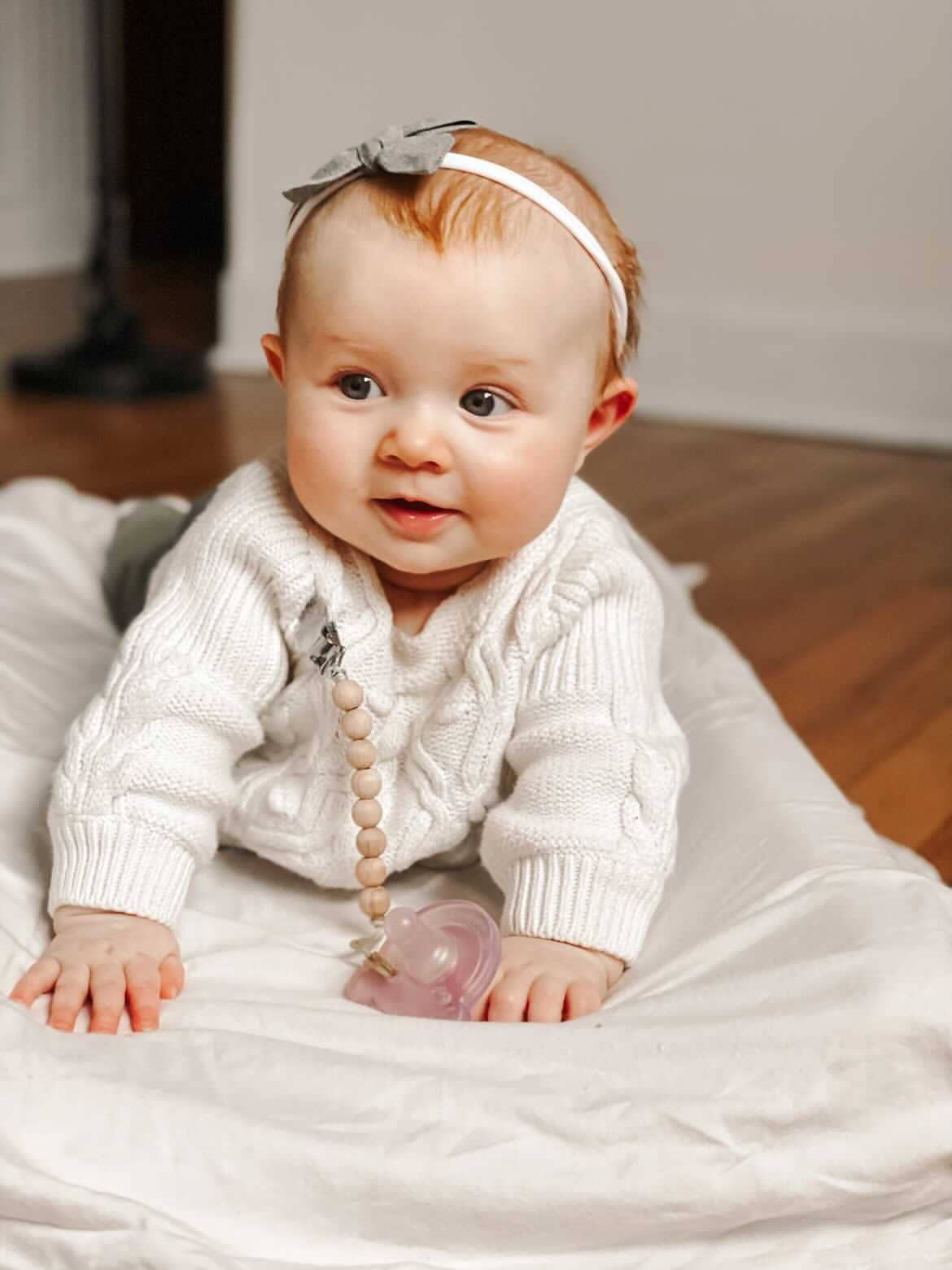 Ali+Oli Silicone Pacifier Clip | Beech Wood