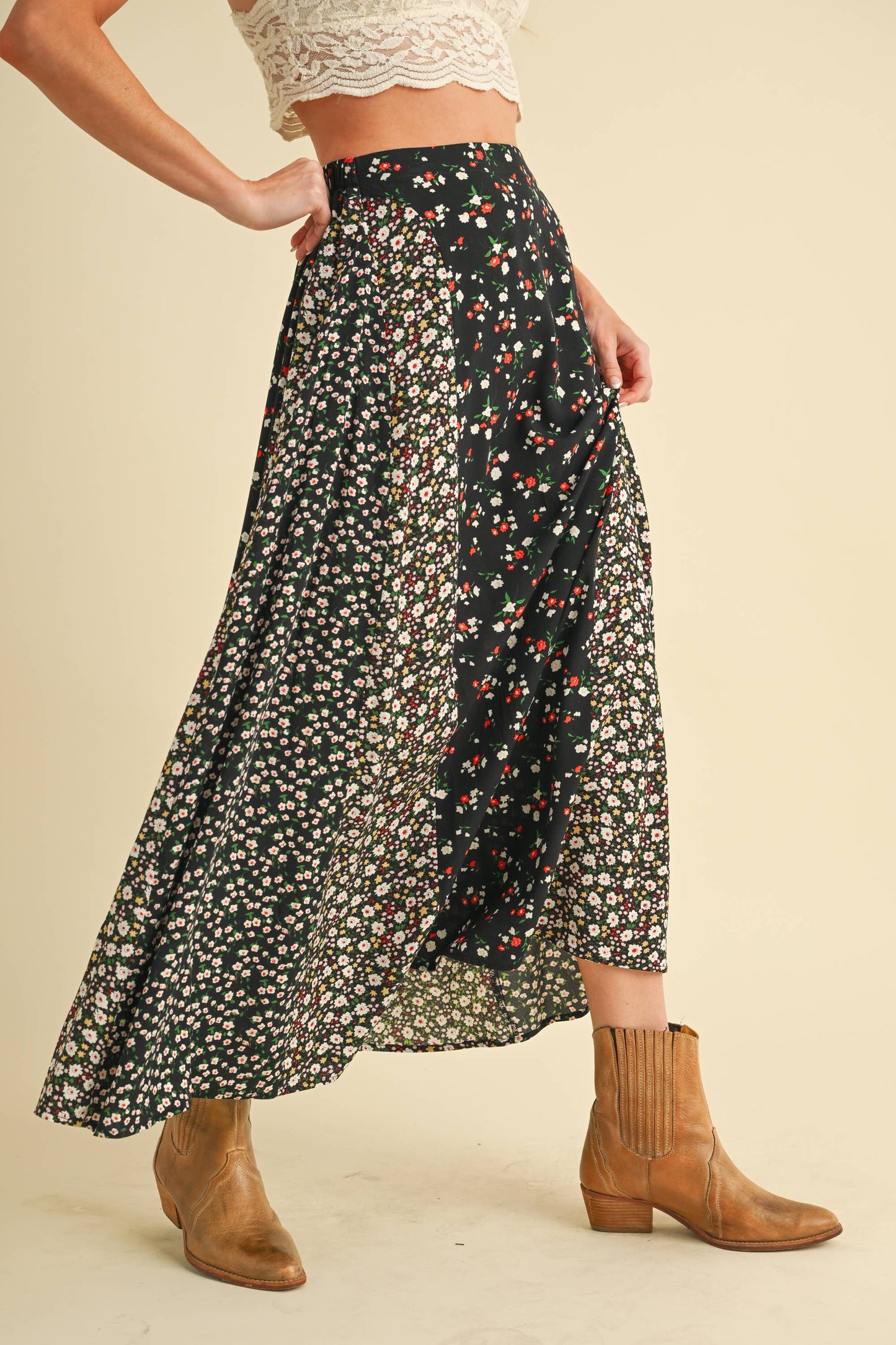 Melanie Skirt | Black Floral
